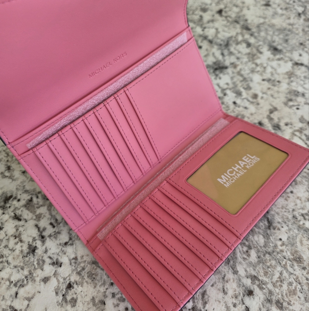 Michael Kors Jet Set Studded Pink Trifold Wallet - Picture 3 of 6